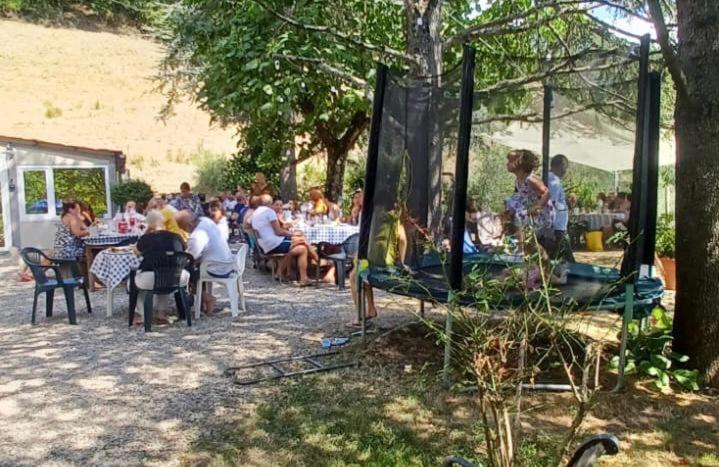 Ala Di Maniero In Agriturismo Valdrago In Toscana, Nel Verde Mugello Sulle Colline Di Firenze Borgo San Lorenzo Luaran gambar