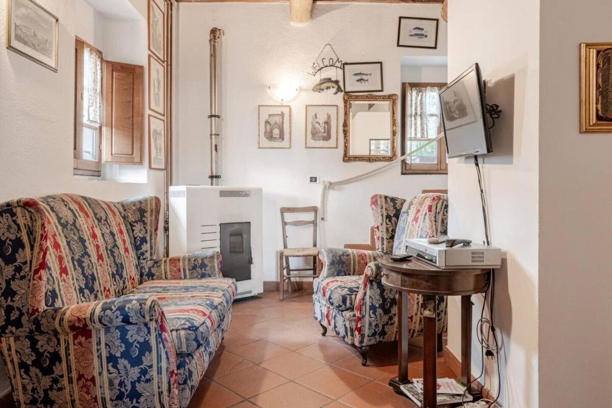 Ala Di Maniero In Agriturismo Valdrago In Toscana, Nel Verde Mugello Sulle Colline Di Firenze Borgo San Lorenzo Luaran gambar