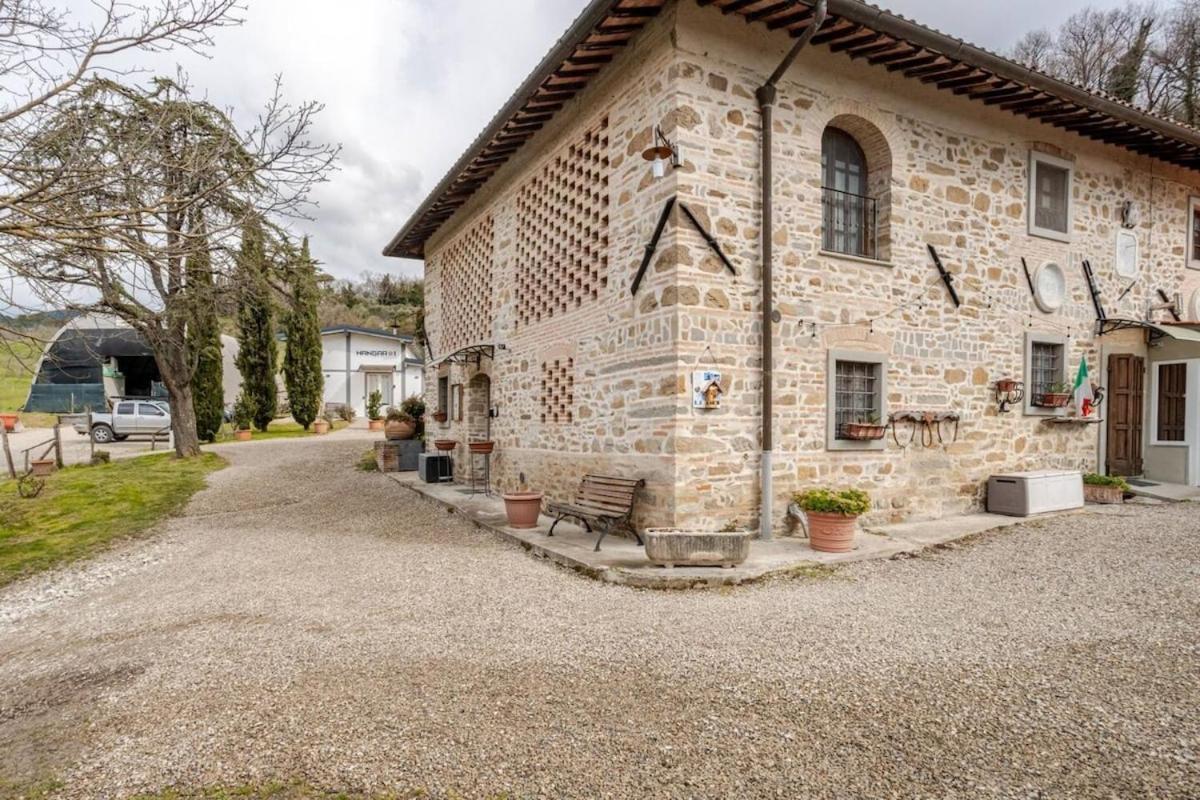 Ala Di Maniero In Agriturismo Valdrago In Toscana, Nel Verde Mugello Sulle Colline Di Firenze Borgo San Lorenzo Luaran gambar